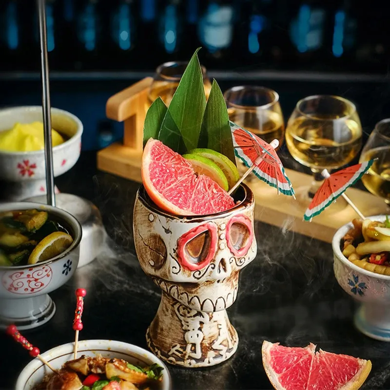 Wine Beer Mixed Drinks - แก้วค็อกเทลรูปหัวกะโหลกสำหรับปาร์ตี้ฮาโลวีน ขนาด 480 มล. สไตล์อเมริกัน แก้วเซรามิก