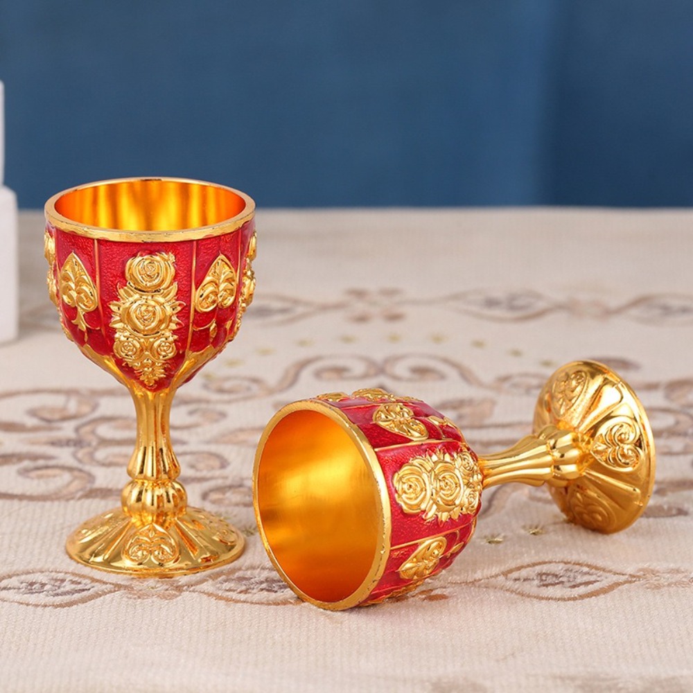 Wine Or Beer - Creative Retro แว่นตาไวน์ยุโรปสไตล์โลหะอาหารเย็น Goblet Drinkware Spirit